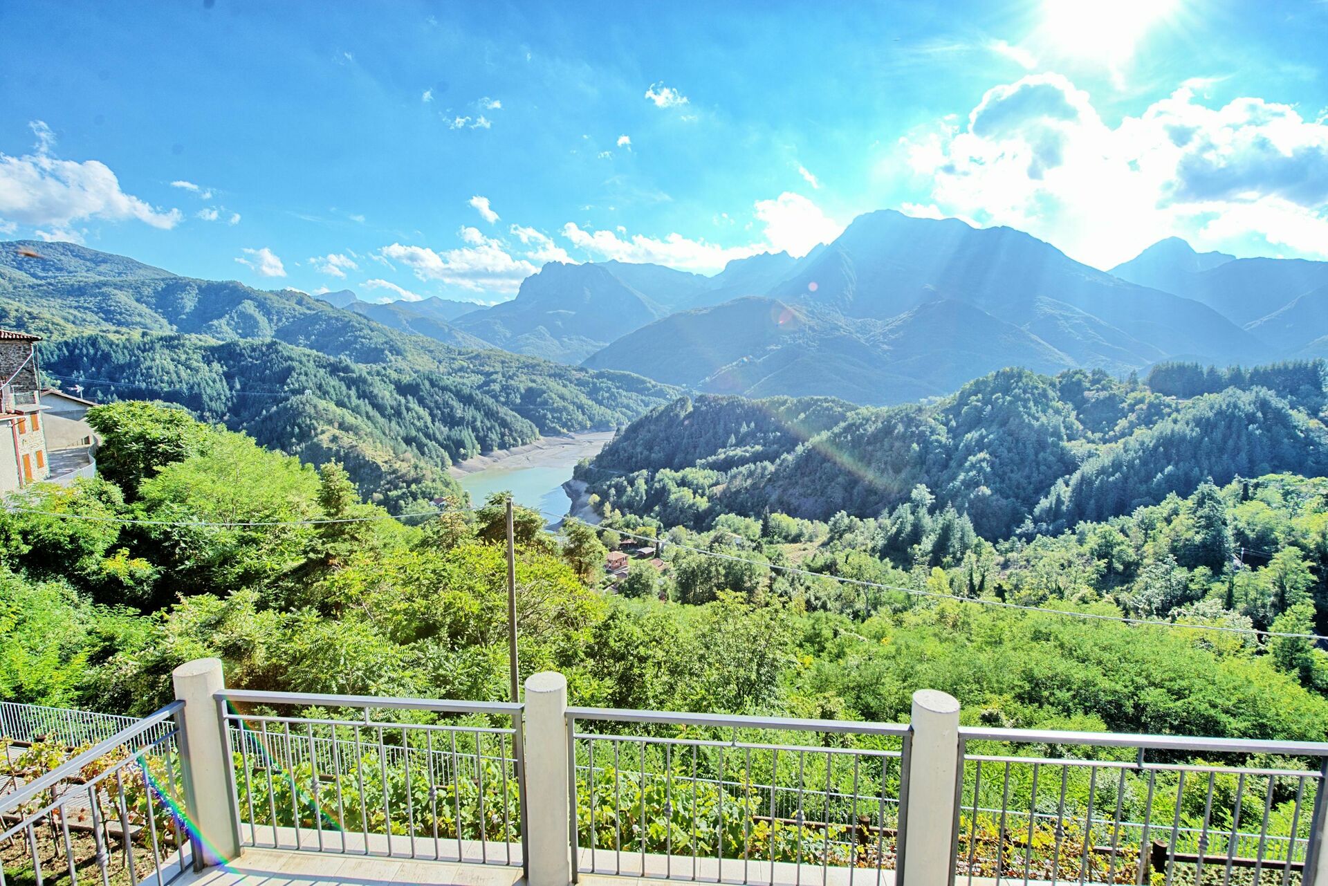 Les meilleures randonnées en Toscane : découvrez les secrets de cette région magnifique
