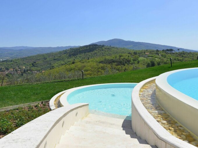 Apartment rental in Tuscany with swimming pool