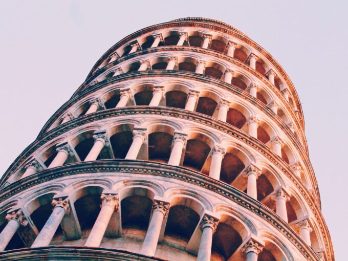 Close-up on the Leaning Tower of Pisa, a monument to visit